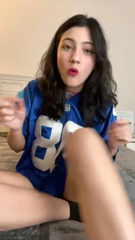 424683339_stream-started-at-10-10-2022-02-07-am-chilling-chatting-an_0.mp4