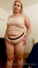37584583_mini-jeans-fitting-how-do-you-like-my-jiggli-ass-boobs_0.mp4