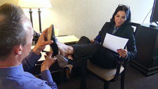 office-foot-bitch-this-is-your-job-moron-p1080.mp4
