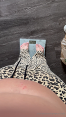 1318376412_empty-belly-weigh-in_0.mp4
