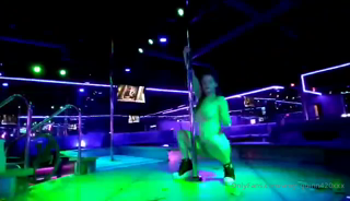 amy_quinn420xxx-21-09-2021-2226603977-First_time_ever_in_a_club_I_swear_____.mp4