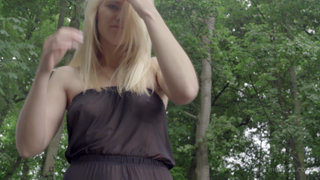 wowgirls.16.11.17.izzy.delphine.a.blonde.in.the.woods.2160p.mp4