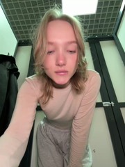 bambi_lu_2026-09-14_22-49-18_339.mp4