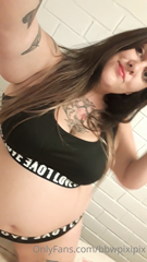 74009451_kisses-and-good-nights_0.mp4