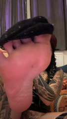 10 23 2024 onlyfans video hi honey i see my feet in your face would make your day even better am.mp4