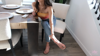 2024-05-19 [SOLO] Lily's Sunset Top Masturbation.m4v