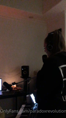 60227747_day-1-in-the-studio-recording-a-new-ep-a-couple-singles_0.m4v