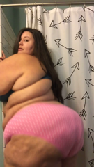 8656693_throwback-pre-shower-vid-1yr-ago-1min_0.mp4