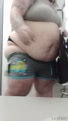 631867144_i-came-to-walmart-to-get-groceries-n-decided-to-try-on-some_0.m4v