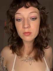 Jennnnny99_2026-09-23_223052_Stripchat.mp4