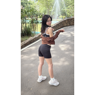 1378x2448_87a37a109ea2ba27995341c574fbd4a4.jpg