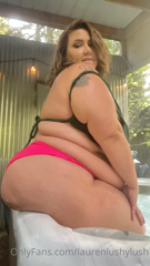 348520690_this-makes-my-hungry-for-rolls_0.mp4