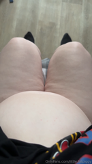 1171268937_even-when-i-suck-in-my-belly-i-can-t-see-my-shorts-anymore_2.mp4