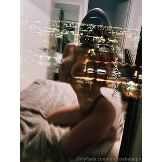 Good night 🌙, I hope to come to you in dreams 😏💕.jpg