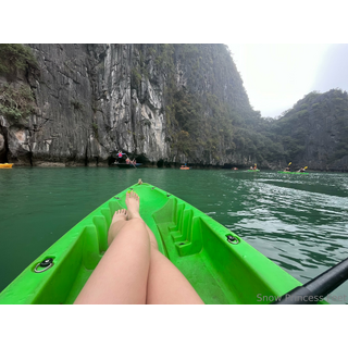 Chill with the water_0e3fdf38-af36-439a-a4c6-c79753d1fbd9.jpg