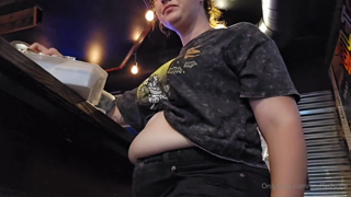 1572917307_public-work-stuffing-when-i-was-bartending-need-to-do-more_0.mp4