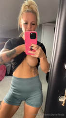cjhotwifevip_Happy_Titty_Tuesday_💋_See_you_LIVE_in_15_Mins_🔥_3412486587.mp4