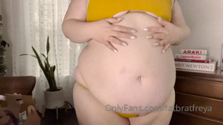 472895136_i-really-do-love-my-belly_0.mp4