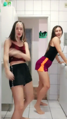 snaptik_6941106945617169669_hd.mp4