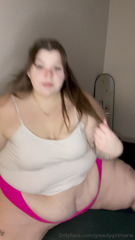 1537961824_im-a-cheap-beds-worst-nightmare_0.mp4