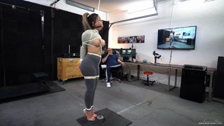 Cameltoe Leggings Turned Into Bondage [30387041] [1080p].mp4
