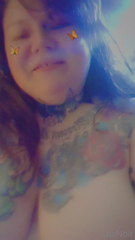 636755020_might-be-just-a-lil-spoiled-swipe-to-see-all-ze-clips-pl_1.m4v