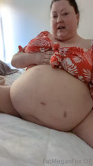 521095004_someone-ate-themselves-right-into-a-weekend-of-bed-rest-i_0.m4v