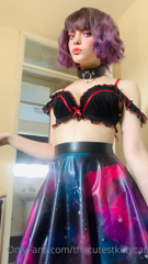 428652169_do-you-like-my-galaxy-latex-skirt-listen-to-the-delicious-n_9.m4v