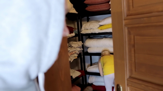 wowgirls.13.05.27.nancey.catch.the.housemaid.1080p.mp4