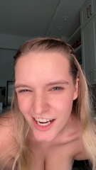 redgifs_beautifulolivedrabpuffer.mp4
