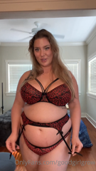 661756177_9min-flirty-pov-with-your-reluctant-gainer-gf_0.m4v