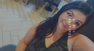 377864103_had-mcdonalds-basically-to-myself-today_0.mp4