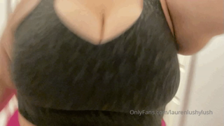 266121894_jumping-for-joy-that-i-started-an-onlyfans-what-would-you-a_0.mp4