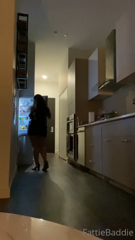 239279501_sneak-eat_0.m4v