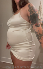 641427061_most-of-the-time-when-i-get-off-its-to-my-fat-growing-body_0.m4v