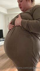 553293949_before-and-after-a-big-chicken-dinner_0.m4v