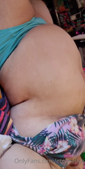 106308544_do-you-like-my-little-videos_0.m4v