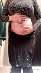 98087677_2-minute-vore-roleplay-with-button-popping-for-correctly-gue_0.m4v