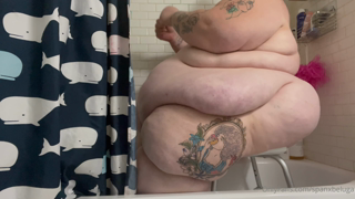 307347966_the-lovely-averyssbbw-got-me-my-very-first-shower-chair-and_0.m4v