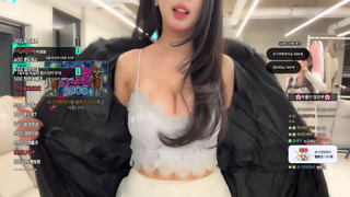 [Dance Cut] vnfmadl93 - 2026-01-05 02h22m57s.mp4