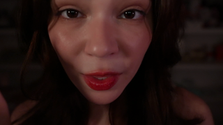 2025-04-09  She Kisses You.mp4