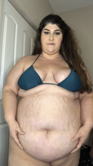9974910_belly-smacks-and-drops_0.mp4