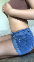 605720556_hereeee-is-an-extra-coke-bloat-from-monday-i-have-something_2.m4v