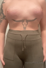 207978714_the-ideal-female-body_3.mp4