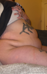 1402487542_at-home-sloshy-naked-gf-inc-lots-of-sloshing-and-titties-h_1.mp4