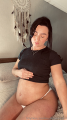 1496274996_i-have-the-full-clip-of-this-coming-up-soon-but-as-promised_0.mp4