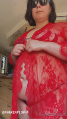 655646240_porker-on-4th-of-july-it-s-shocking-how-wobbly-my-whole-body_0.mp4