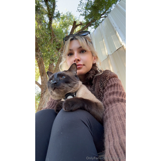 1242x2208_3a607efee9a358d650b1f6166ff1e00d.jpeg
