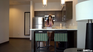 Aria Lee Kinky Family (1080).mp4