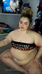 205542697_little-chugssss_5.m4v